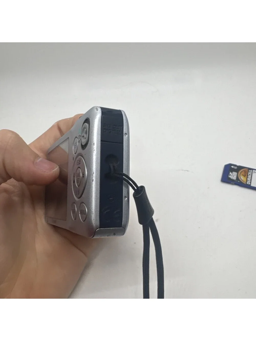 Canon PowerShot SD1300 IS 12.1MP Compact Digital Camera Tested Works W/ SD READ